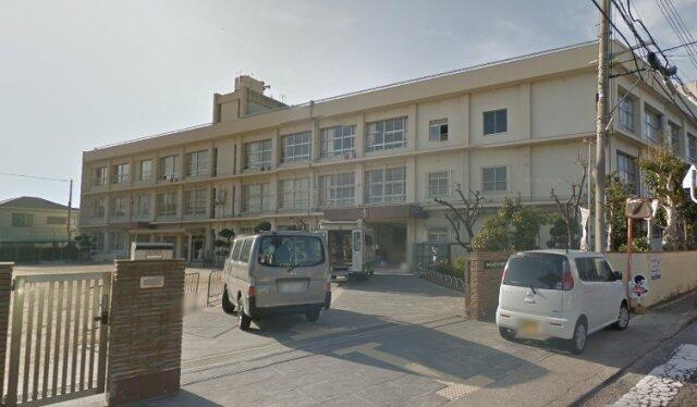 アットホーム ヤマイチplazaシカゴ 4階 3ldk 提供元 株 賃貸住宅センター 和歌山駅前本店 和歌山市の賃貸マンション アットホーム ヤマイチplazaシカゴ 4階 3ldk 提供元 株 賃貸住宅センター 和歌山駅前本店 和歌山市の賃貸マンション