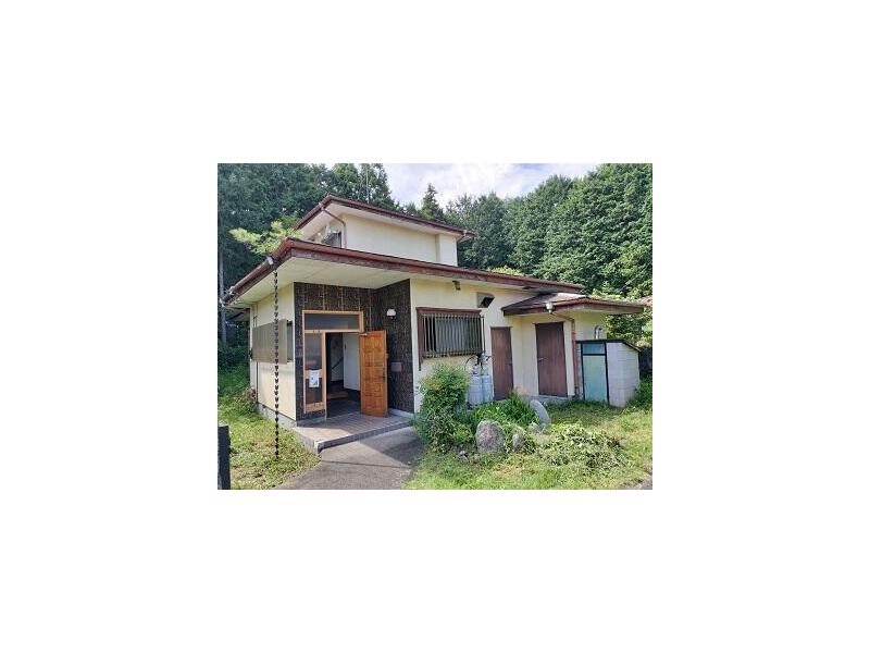 Nikko City, Karakura (Shin-Takato Station) 2-story 3DK