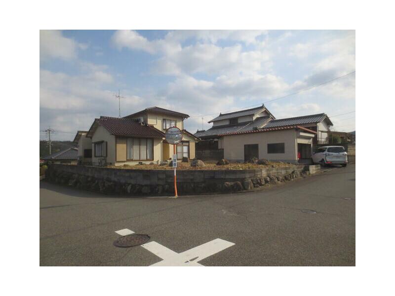 Imaichi, Kanocho, Tottori-shi, Tottori (Hamamura Sta.) 2F 4LDK

13.8 million yen