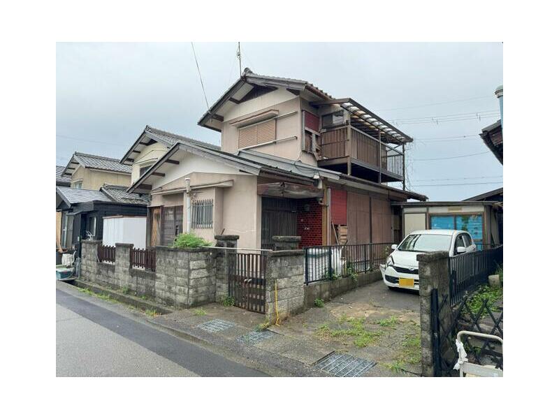 Shin-Asahi-cho, Takashima-shi, Takashima (Shin-Asahi station) 2F 4DK

2.2 million yen