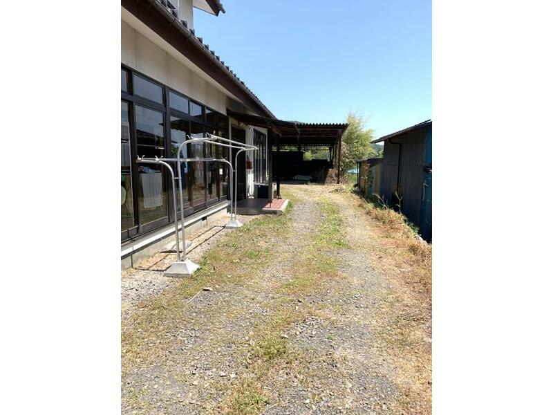 Kosaka, Kunimi Town, Date District (Fujita Station) 2-story building 6DK