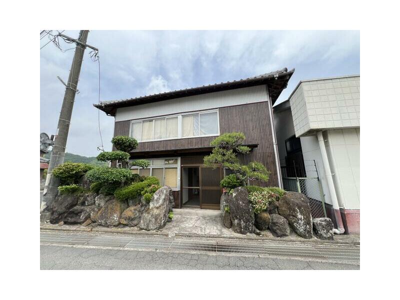 2-story building, 7DK in Shimo-ke, Anshin-in Town, Usa City