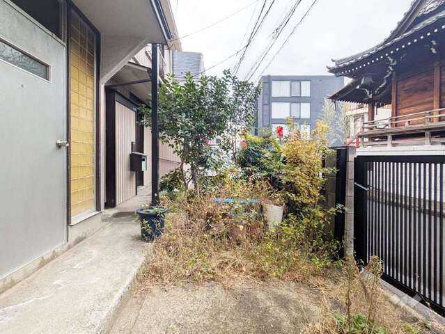 Cheap house for sale in Ota, Tokyo