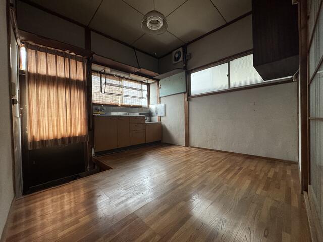 Takamatsu City, Kozai Honmachi (near Kozai Station), 2-story building, 5DK &mdash; photo 6