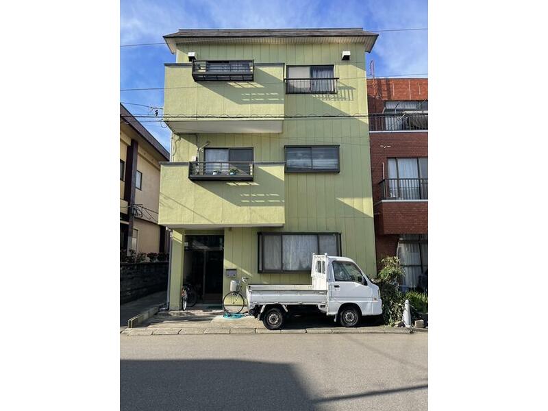 3-story building, 6LDK, 4-chome Bunkyo, Fukui City (Nikka Chemical Mae Station)
