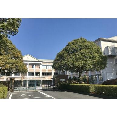 びわこ学院大学 距離：9,999m