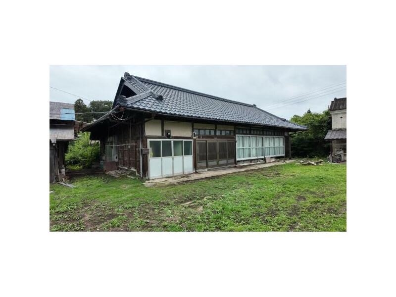 Fujita, Nasukarasuyama-city (Konoyama Sta.) Single-story building, 6K

2,980,000 yen
