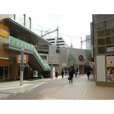 近鉄百貨店 四日市店ふれあいモール 距離:664m