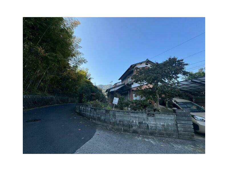 Usuki-city Oaza-Tomuro (Kamiuzuki station) 2F 4K

4,500,000 yen