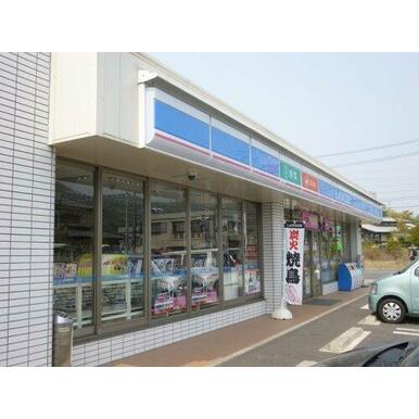 ローソン 各務原西那加店 距離：508m