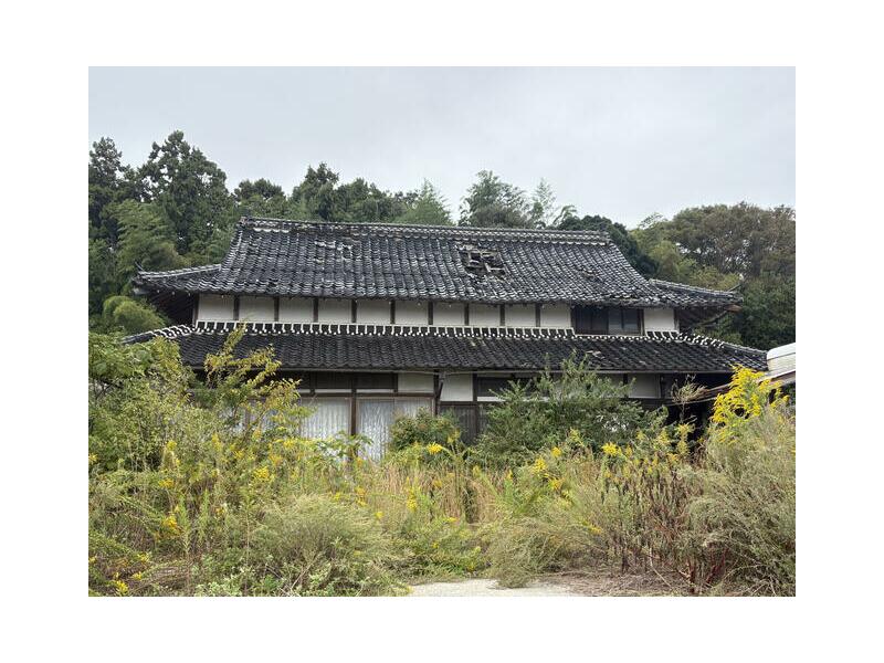 2F 5LDK, Oaza Kanaya, Kotoura-cho, Tohaku-gun, Hyogo (Urayasu station)

2,000,000 yen