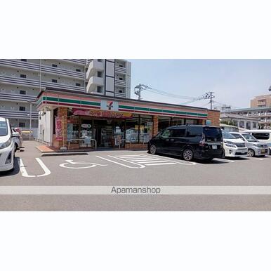 セブンイレブン博多板付7丁目店 距離:699m