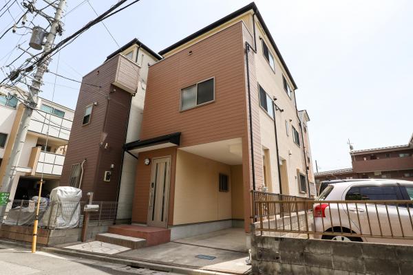 アットホーム 足立区 青井4丁目 青井駅 3階建 2sldk 足立区の中古一戸建て 提供元 ピタットハウス新宿曙橋店 株 昭建 一軒家 家の購入 アットホーム 足立区 青井4丁目 青井駅 3階建 2sldk 足立区の中古一戸建て 提供元 ピタットハウス新宿曙橋店 株 昭建 一軒家 家の購入