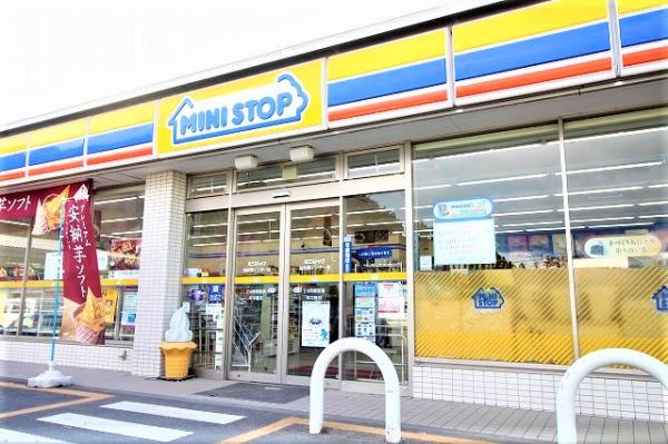 アットホーム 名取市 相互台２丁目 長町南駅 2階建 ４ｌｄｋ 名取市の中古一戸建て 提供元 株 永大ハウス工業 名取店 一軒家 家の購入