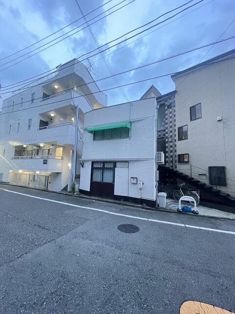 Cheap house for sale in Toshima, Tokyo