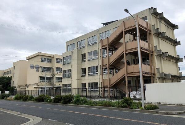 アットホーム シャリエ金岡公園 3階 ４ｌｄｋ 堺市北区の中古マンション マンション購入の情報