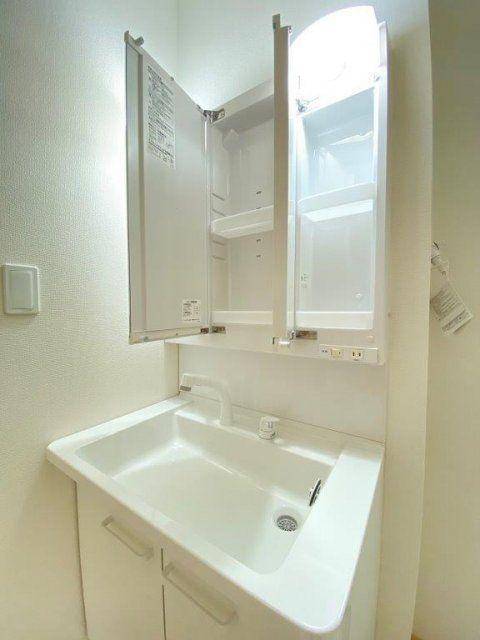 アットホーム 宇都宮市 江曽島２丁目 江曽島駅 2階建 ４ｌｄｋ 宇都宮市の新築一戸建て 提供元 宇都宮不動産 株 東店 売買部 一軒家 家の購入