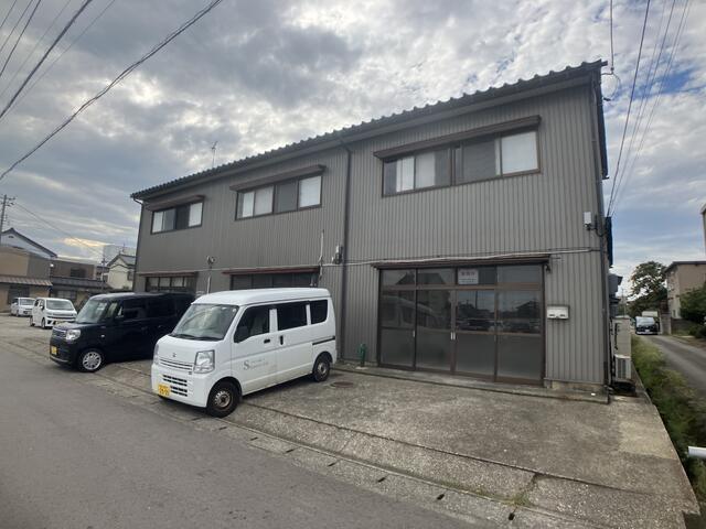 アットホーム】富山県の複数台駐車可の貸店舗・空き店舗・テナント物件