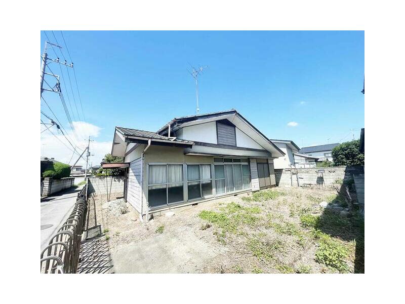 Asanuma-cho, Sano city （Sanoichi station） Single story house 4K

4,000,000 yen