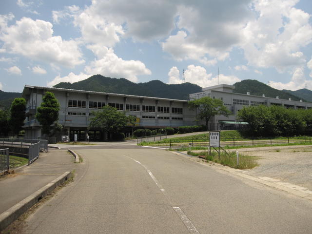丹南 中学校