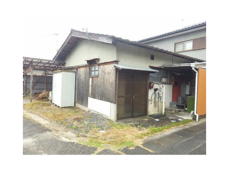 Iwakuni City, Kuga-cho Ayama (Kuga Station) Single-story building 3K