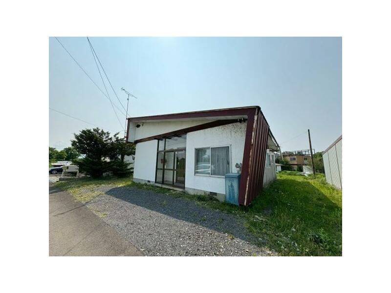 2-story 9K in 2-chome Ōrakumake, Kushiro City