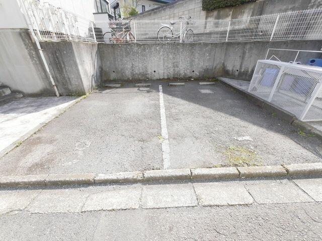 アットホーム サニーハイツ原 2階 2ldk 提供元 株 タウンハウジング 鷺沼店 川崎市宮前区の賃貸マンション アットホーム サニーハイツ原 2階 2ldk 提供元 株 タウンハウジング 鷺沼店 川崎市宮前区の賃貸マンション