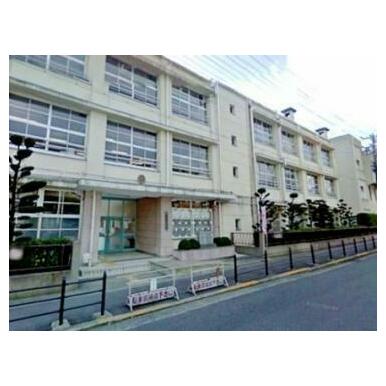 深江小学校 距離:1,103m