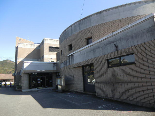 アットホーム 宿毛市 貝塚 宿毛駅 1階 ３ｌｄｋ 提供元 山下不動産 宿毛市の賃貸マンション