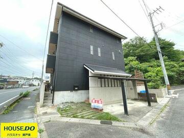 専門店では アットホーム】瀬戸市 東茨町（尾張瀬戸駅） 3階建 7SLDK 工芸品