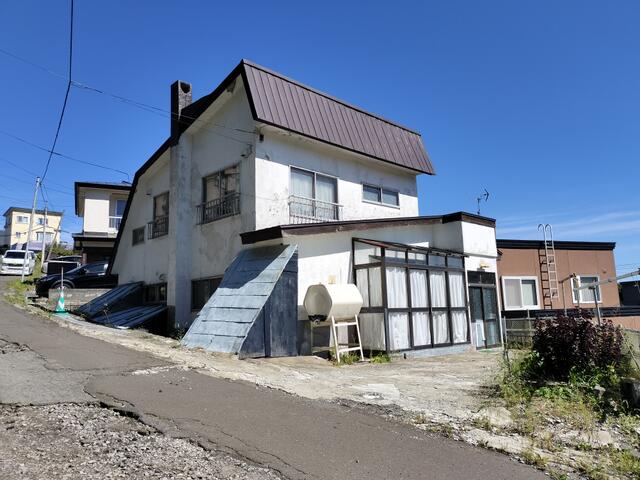 アットホーム】小樽市 奥沢4丁目（南小樽駅） 2階建 4LDK