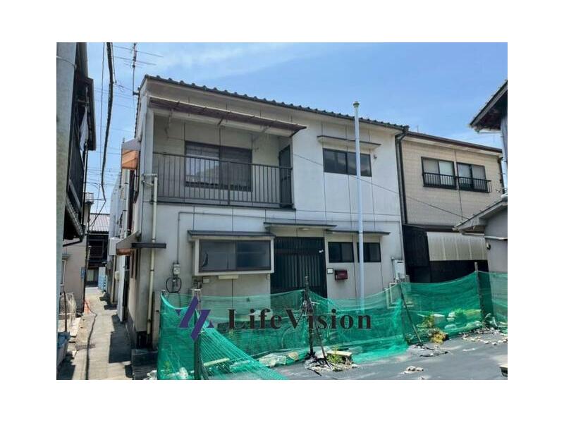 JR Sanyo Main Line "Shimonoseki" station 21 min. walk