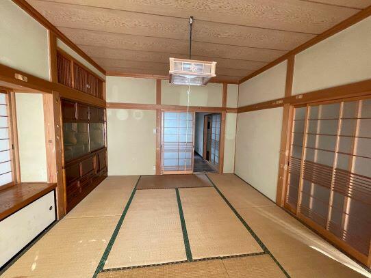 アットホーム】一関市 舞川字榎木 （山ノ目駅 ） 2階建 7LDK