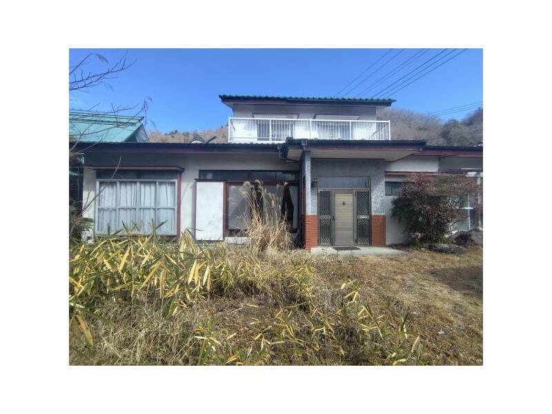 Kusunoho, Ichikawa-Sango-cho, Nishiyashiro-gun (Kaiwama Sta.) 2F 7DK

2,980,000 yen