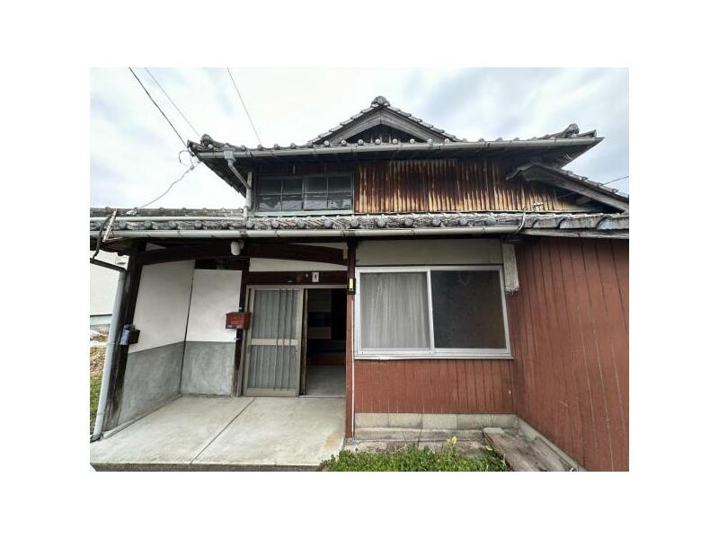 Nameishi, Tamana (Tamana Sta.) Single story house, 5DK

1,980,000 yen
