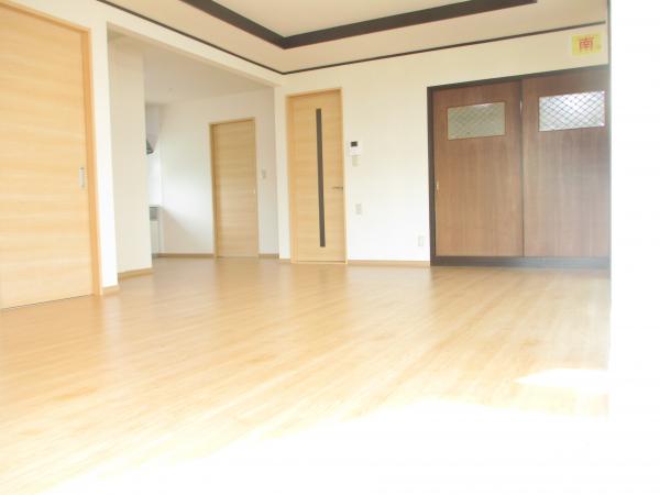 アットホーム 旭川市 亀吉一条２丁目 旭川駅 2階建 ４ｓｌｄｋ 旭川市の中古一戸建て 提供元 株 カチタス 旭川 店 一軒家 家の購入