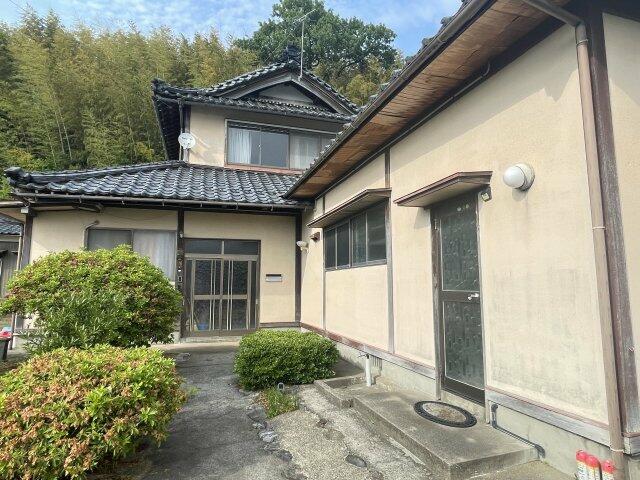 Awara City, Funatsu (Awara Yunomachi Station) 2-story 11DK