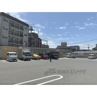 セブンイレブン 奈良西大寺本町店 距離:350m