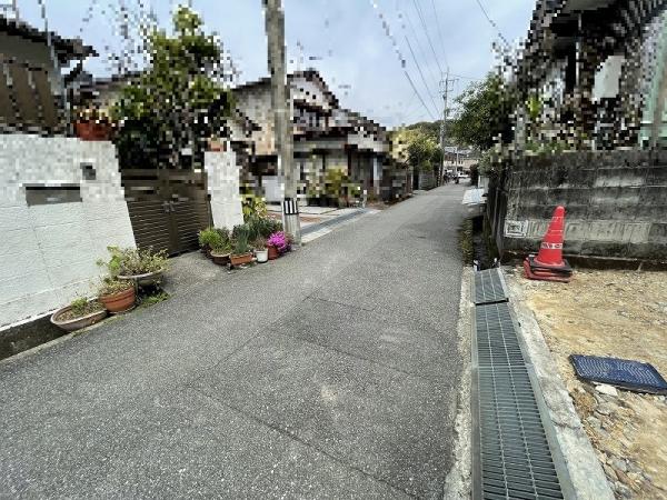 アットホーム 高知市 西秦泉寺 2階建 ３ｌｄｋ 高知市の新築一戸建て 提供元 イエステーション高知 店 有 グローバル住宅 一軒家 家の購入