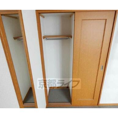 奥行きのある収納です!