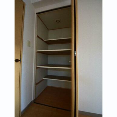 ソラーレN 物入れ