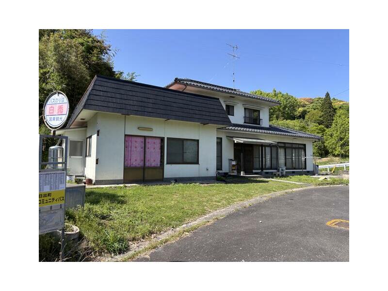 Hayami-gun Hiji Town Oaza Manai 2-story building 6DK