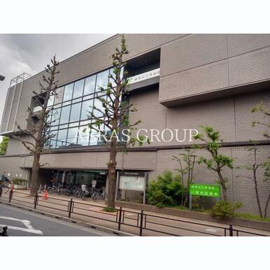 練馬区立貫井図書館 距離:831m