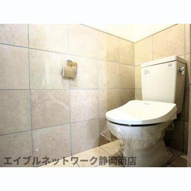 ゆったりとした空間のトイレです