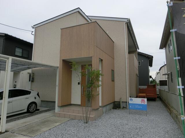アットホーム 宮崎市 大字島之内 日向住吉駅 2階建 ４ｓｌｄｋ 宮崎 市の中古一戸建て 提供元 オフィス花山手龍 一軒家 家の購入