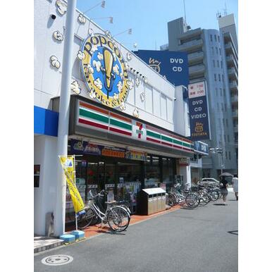 セブンイレブン葛西駅前店 距離:1,110m