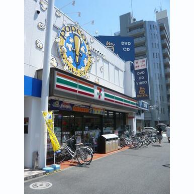 セブンイレブン葛西駅前店 距離:1,110m