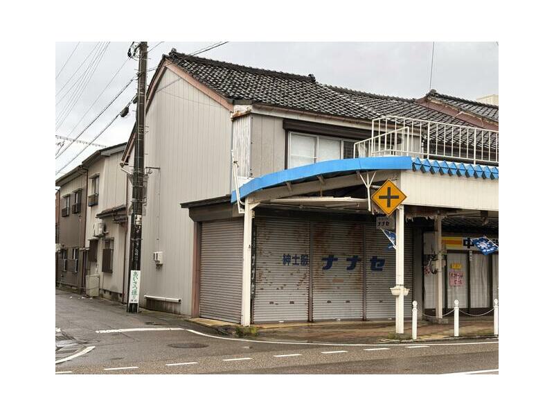 Himi City, Himi Town (Himi Station) 2-story 4K