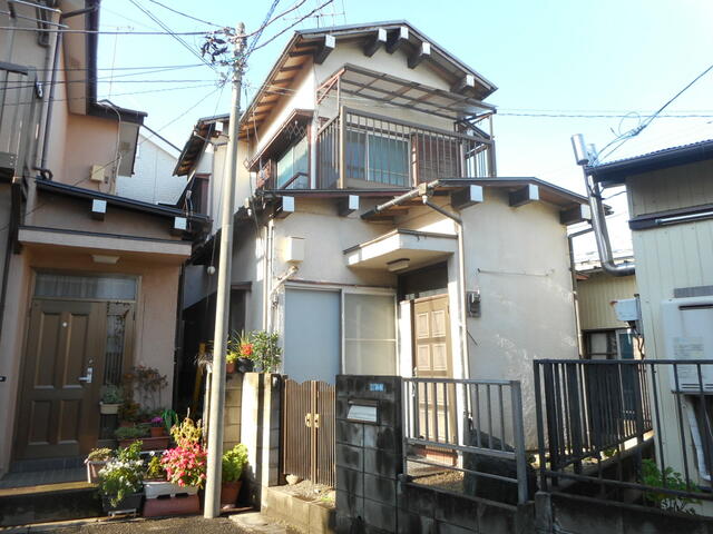 Cheap house for sale in Ichikawa, Chiba