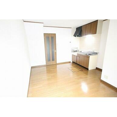 ※写真は類似のお部屋です。